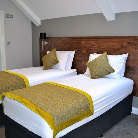 New Park Hotel Carmarthen Dış mekan fotoğraf