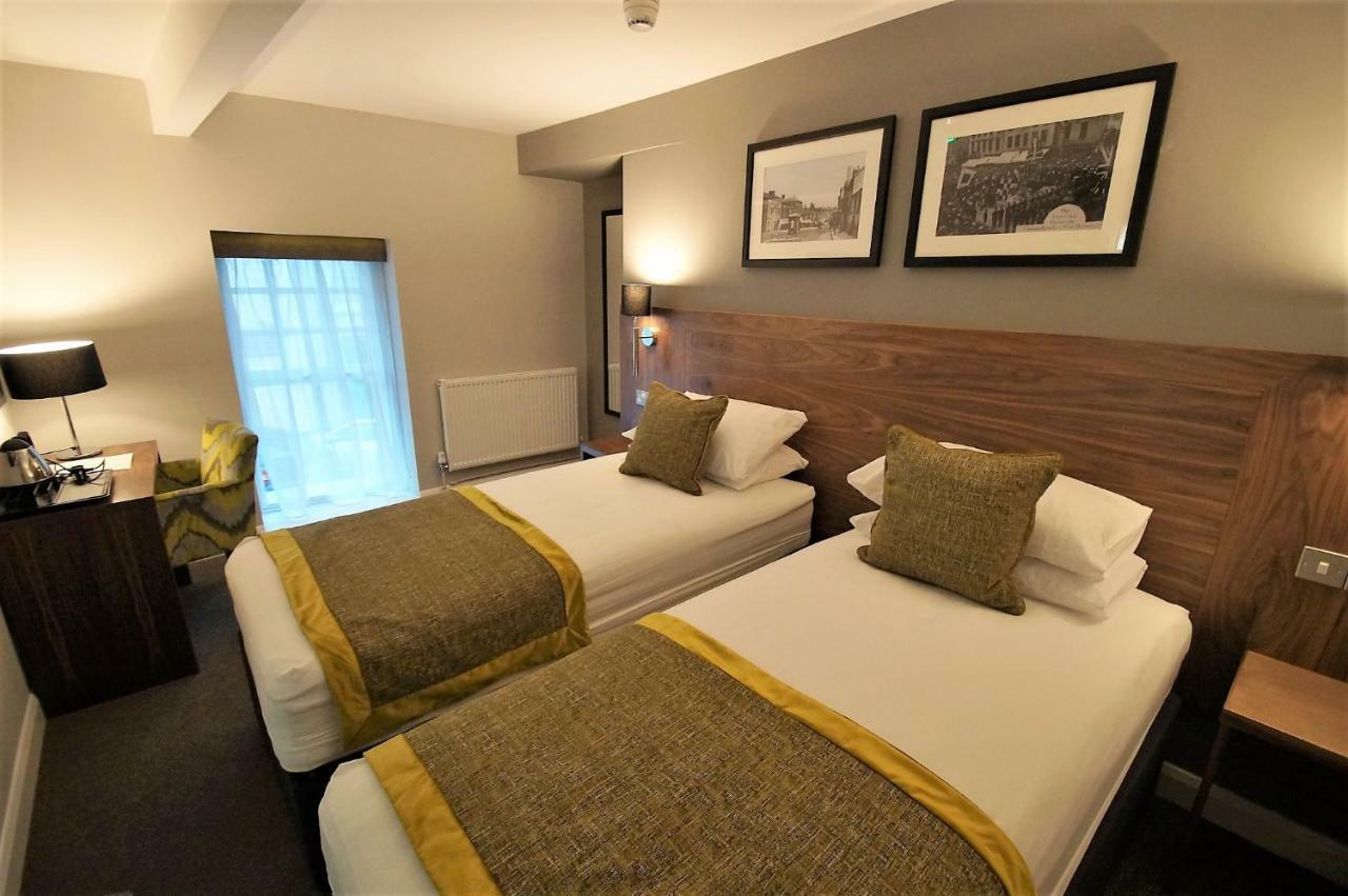 New Park Hotel Carmarthen Dış mekan fotoğraf