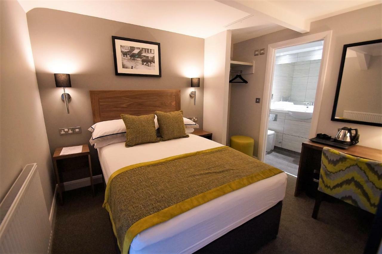 New Park Hotel Carmarthen Dış mekan fotoğraf