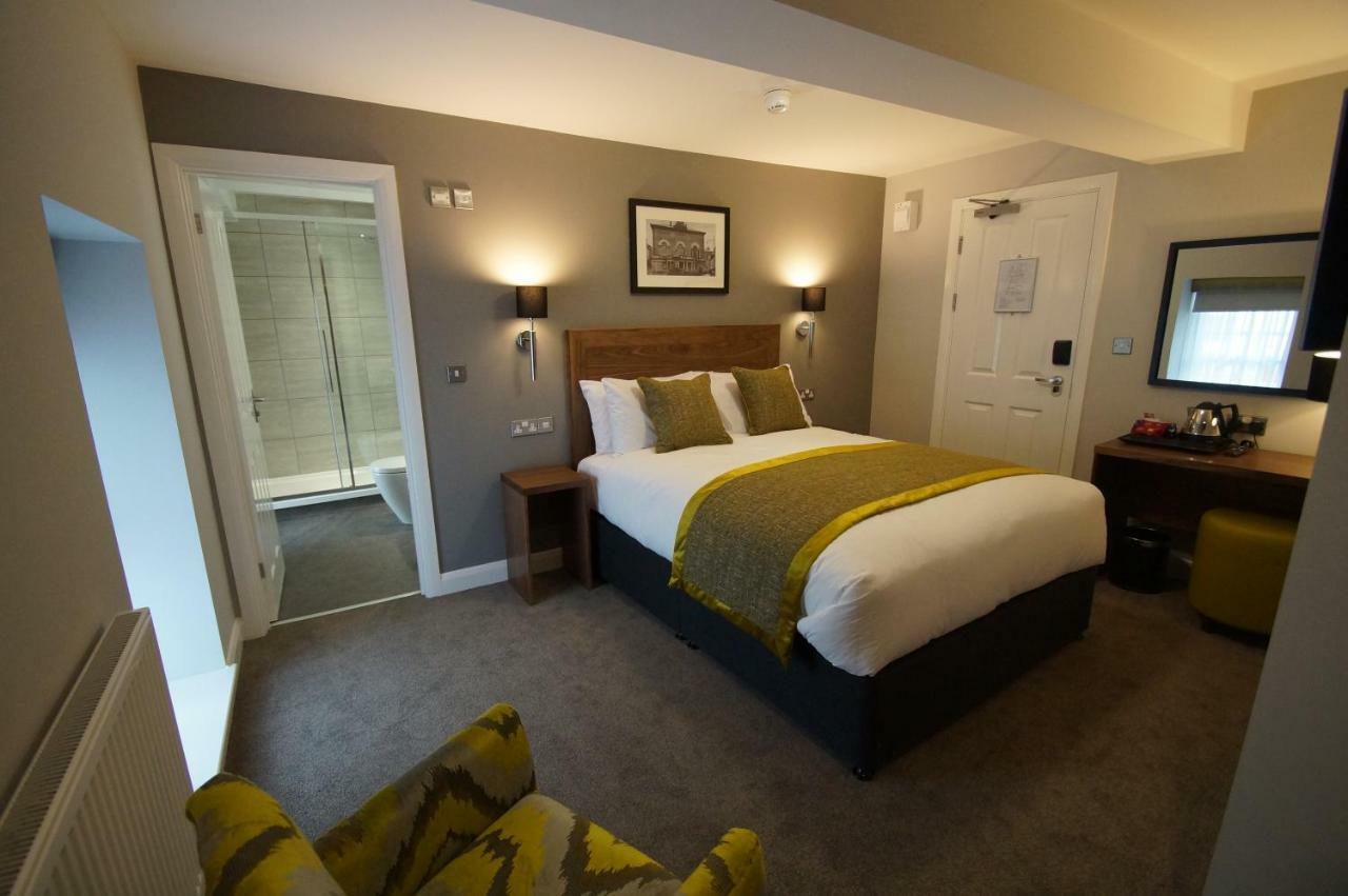 New Park Hotel Carmarthen Dış mekan fotoğraf