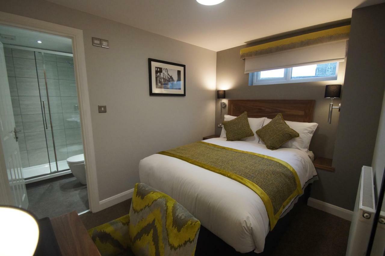 New Park Hotel Carmarthen Dış mekan fotoğraf