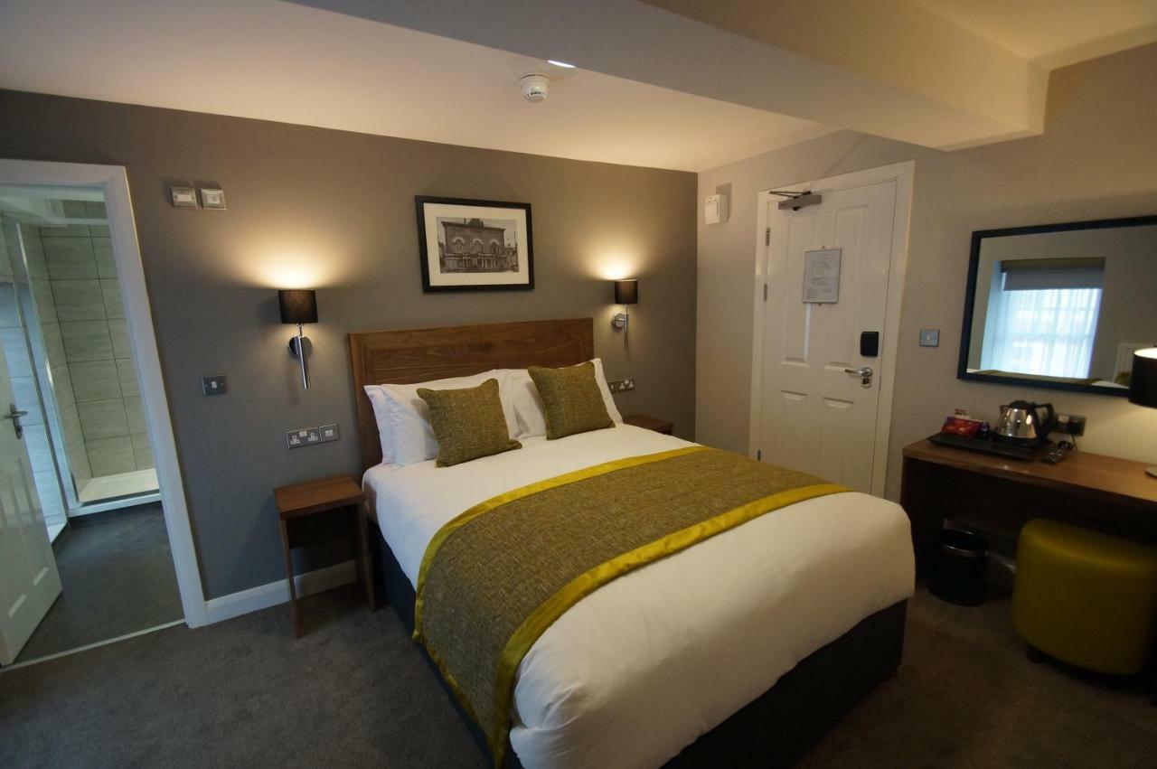 New Park Hotel Carmarthen Dış mekan fotoğraf