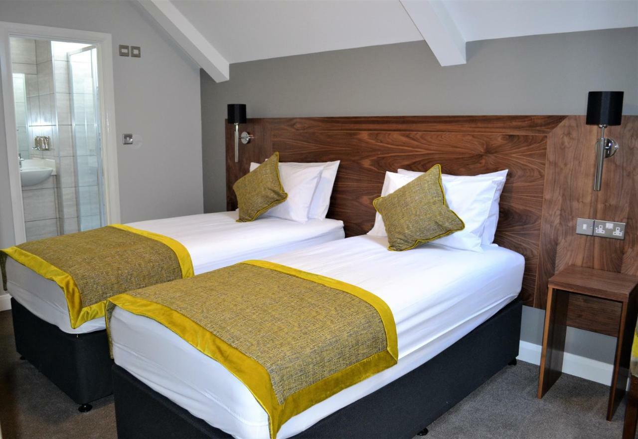 New Park Hotel Carmarthen Dış mekan fotoğraf