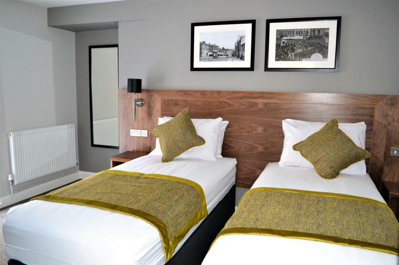 New Park Hotel Carmarthen Dış mekan fotoğraf